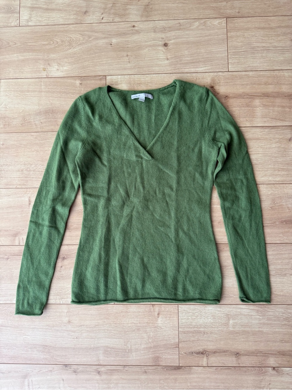 Old Navy 100% Cashmere Sweater Green V Neck Y2K Minimalist Soft Girl M